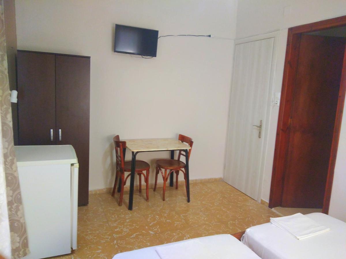 Rooms-Studio Anagnostou Лутра-Эдипсу Экстерьер фото