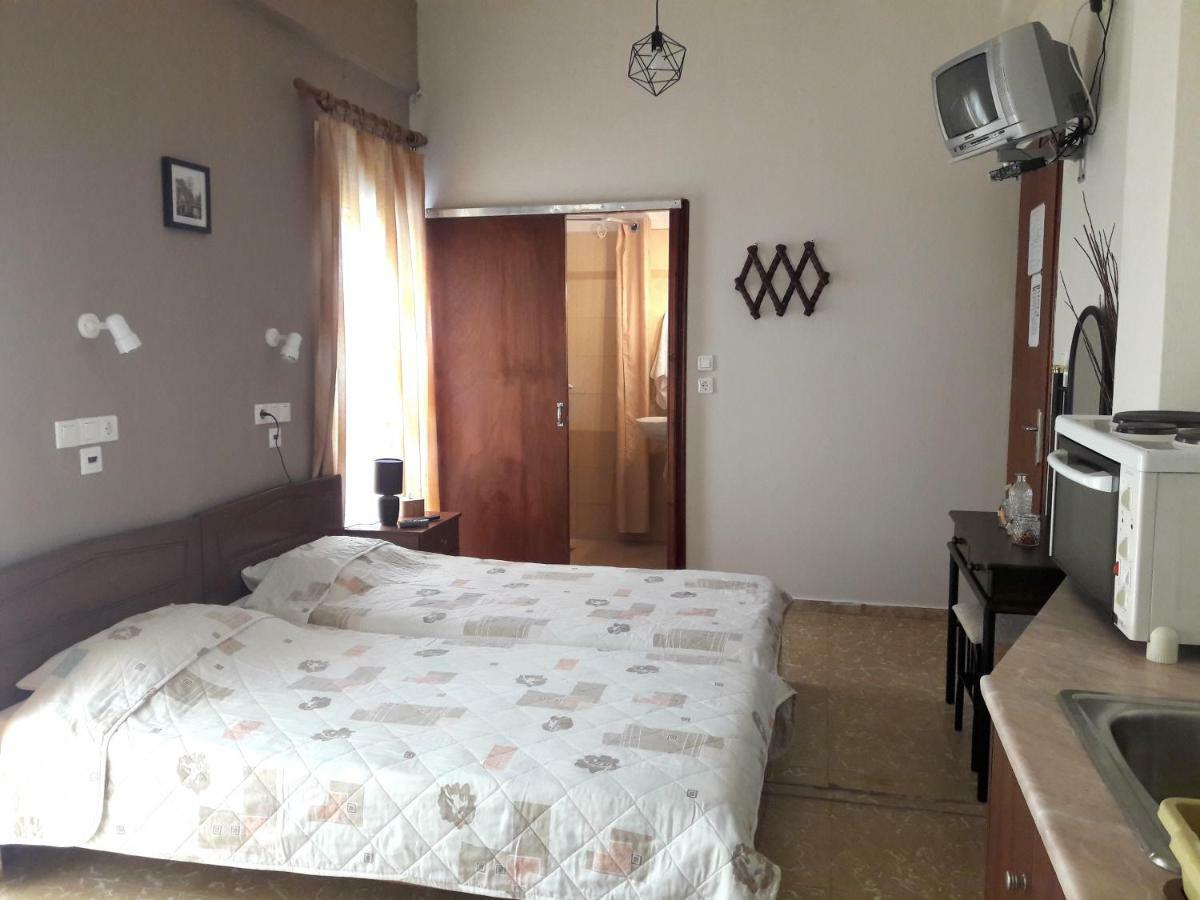 Rooms-Studio Anagnostou Лутра-Эдипсу Экстерьер фото